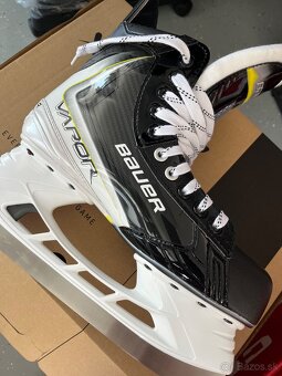 korcule Bauer Vapor FLY40 - 3