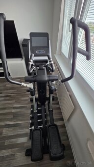 Insportline Eliptický trenažér ET800I - 3