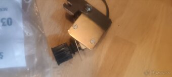 Kontakt kufra Fabia 1 - 3