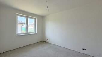 GEČA - DOM ZA CENU BYTU - KVALITNÁ NOVOSTAVBA 4 IZBOVÉHO RD, - 3