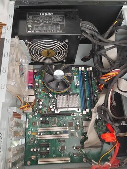 Intel Pentium  E4600 2,4GHz 4GB RAM WIN7 - 3