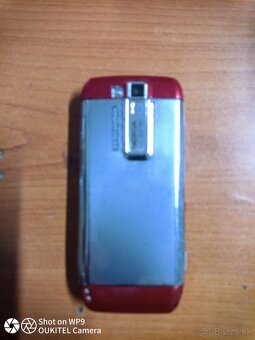 Nokia E66 - 3
