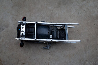 Honda CBR600 F4i (2001–2003) – Zadný rám ohnutý - 3