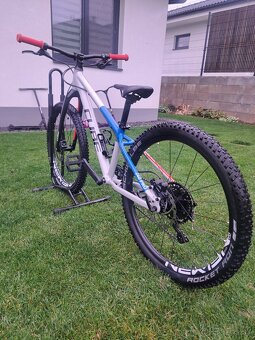 Predám detsky bicykel CUBE Reaction 240 Pro Teamline - 3