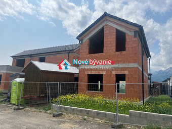 Rozostavaný dvojdom v obci Mlynica - 3