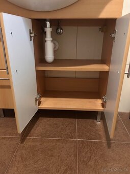 Kúpeľňový nábytok - 3