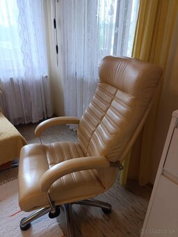 Kancelárske kreslo - 3
