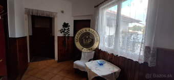 Rodinný dom v centre Brezna - 3