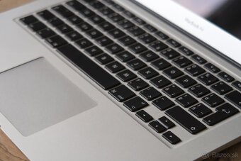 Apple MacBook Air 13.3" - 3