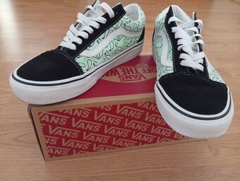 Dámske tenisky VANS Old Skool - 3