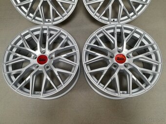 Alu disky R17 5x112 7.5J ET45 A Et35 MAM RS4 Audi Škoda Vw - 3