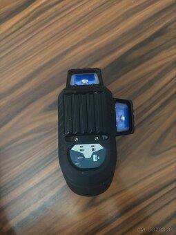 Bosch Laser GLL 3-80 v kufriku - 3