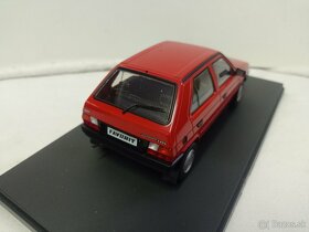 Škoda Favorit 1:24 Whitebox - 3