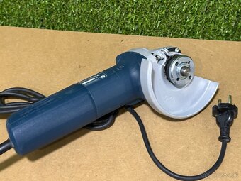 BOSCH Uhlová brúska GWS 880 125mm - 3