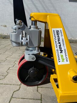 Paletový vozík 2500 kg - 3
