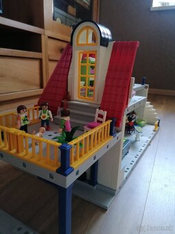 Playmobil - rodinný poschodový dom - 3
