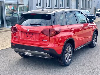 Suzuki Vitara 1,4 Premium Hybrid,2WD - 3