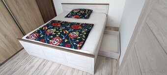 Manželská posteľ 180 cm s úložným priestorom - 3