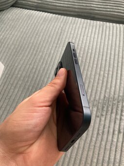iPhone 14 Midnight 128Gb - 3