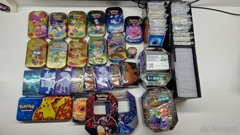Predám kolekciu Pokémon TCG doplnkov a karier - 3