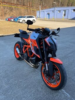 KTM SUPERDUKE 1290 R Orange 2022 v záruke, odpočet DPH - 3
