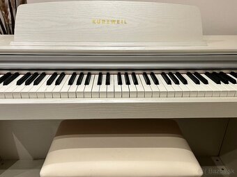 Kurzweil M210. Digitálne piáno. - 3
