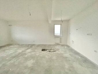 NA PREDAJ 3 - IZBOVÝ BYT, STUPAVA, ul. Jána Ondruša - 3