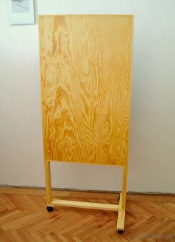 Predám akustický paravan na kolieskach. - 3