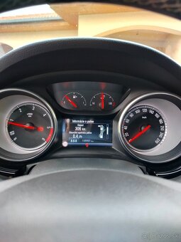 Opel Astra 1.6 CDTI - 3