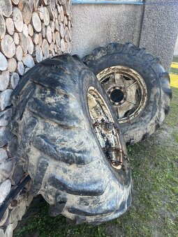 Predám kolesá a reťaze Zetor - 3