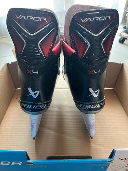 Korčule Bauer Vapor X4 - 3