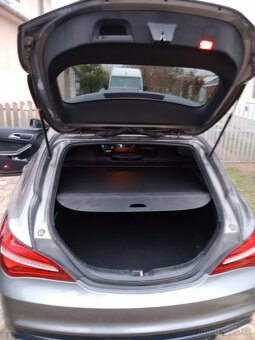 Mercedes-Benz CLA Shooting Brake 200 d AMG - 3
