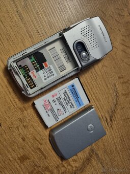 Motorola E365 - RETRO - 3