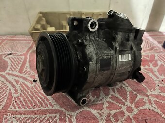 AUDI A4 B8 2,0Tdi Avant klimakompresor. - 3