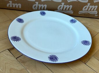 Od ARAMISA G.A.Barcelona BIELY PORCELÁNOVy TANIER za 10EUR - 3