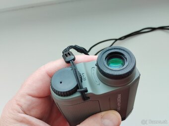 Nikon Prostaff 1000 diaľkomer - 3