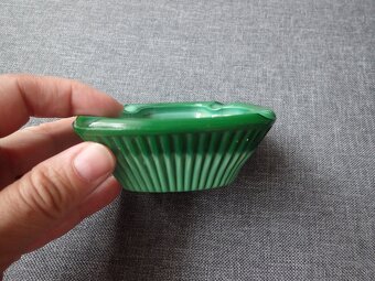 Popolník malachitové sklo - 3