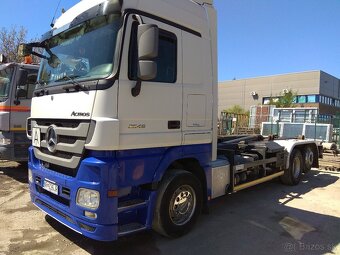 Hákový nosič kontajnerov MERCEDES ACTROS 2546 - 3