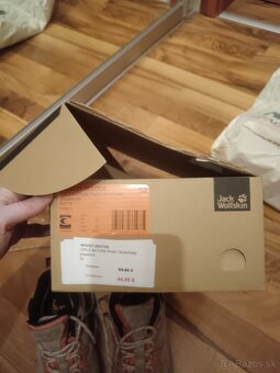 Predám Jack wolfskin malo nosené tenisky veľ 32 - 3