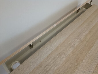 Stolík IKEA ALEX biela morená/dubový efekt 132x58 cm - 3