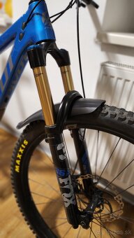 Pivot Switchblade - 3