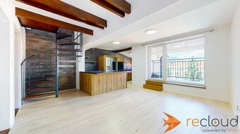 Na predaj krásny moderný mezonet v centre Banskej Bystrice - 3