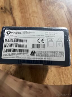 Motorola e14 - 3