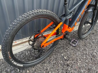 Trek Rail 9.8 XT Project One Carbon - 3