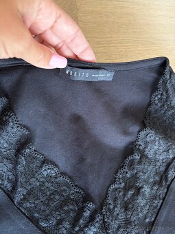 Dámske body s čipkou veľkosť XS, zn. Mohito - 3