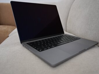 MacBook Pro 14" M1 PRO / 16GB RAM / 1TB SSD top stav - 3