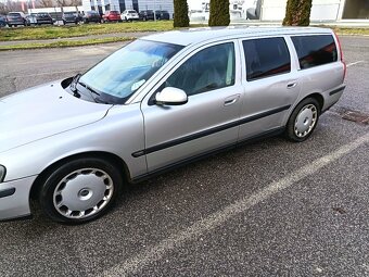 Predam Volvo V70 D5 - 3