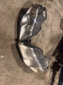 Xenónové svetla Passat b6 - 3