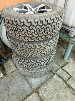 5x127 r17 235/65 17 - 3