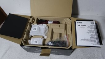 CANON EOS R6 III - 3